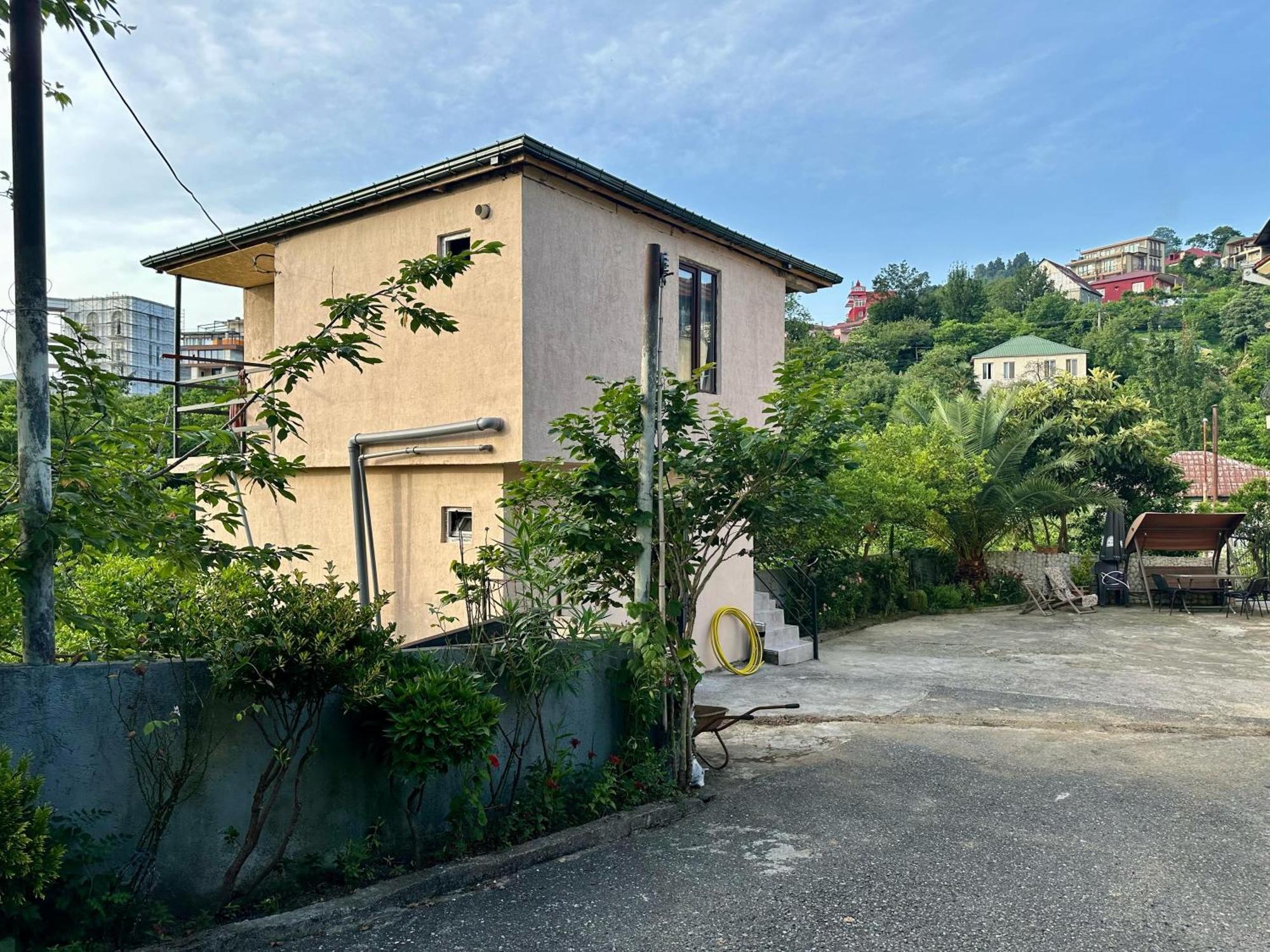 מלון באטומי Nita House מראה חיצוני תמונה